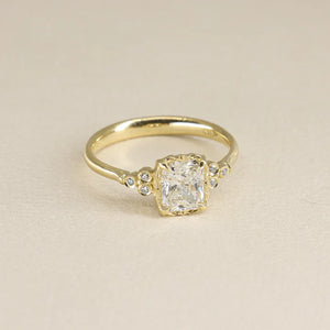 Luna Radiant Diamond Ring